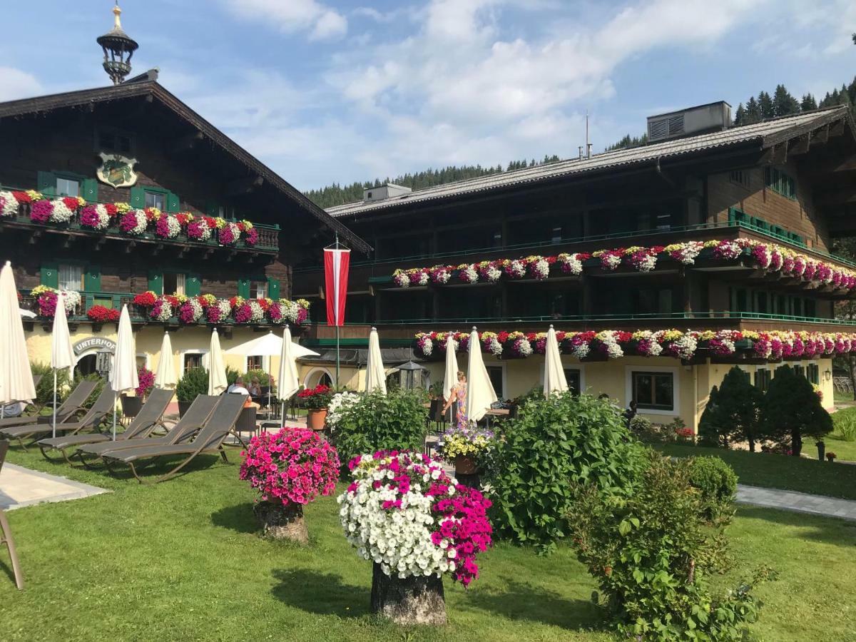 Hotel Unterhof Filzmoos Exterior foto